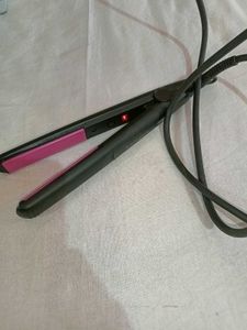 Philips HP8302/00 Selfie Straightener Black