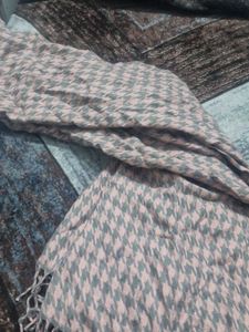 Houndstooth Stole