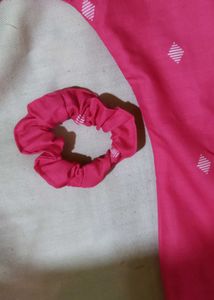 Pink Printed Kurta with Scrunchie