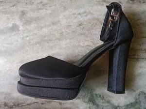 Shoetopia Heels