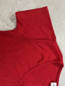 SSS Red V Neck Crop Top