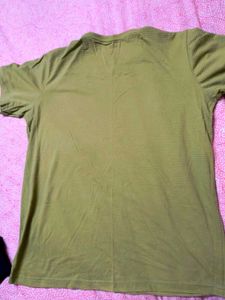 COMBO OF 2  MAUVE AND LIGHT GREEN T SHIRT