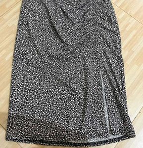 h&amp;m floral midi skirt