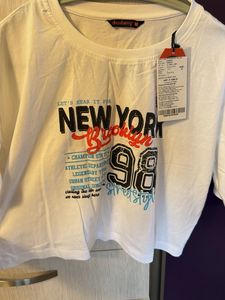 Stylish White Drop Shoulder Graphic Boxy Crop Tee