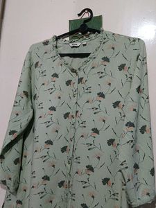 pista green floral long top