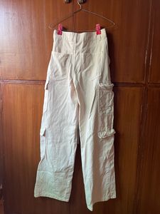 🍑 Peachy Creme Zara Cargos 🍑