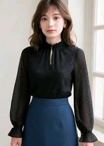 Elegant Black Sheer Sleeve Top 🖤♠️👸