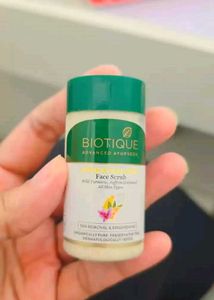 Biotique Ubtan Face Wash - 3 Pcs