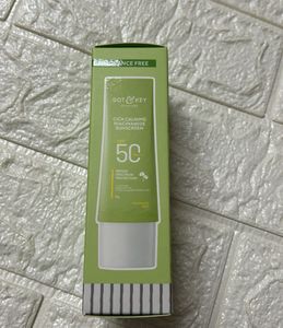Dot &amp; Key Cica Niacinamide Sunscreen