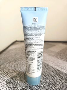 Neutrogena Ultra Sheer Dry Touch Sunblock Spf 50+
