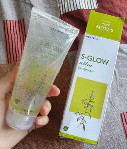 S-Glow Ultra Facewash