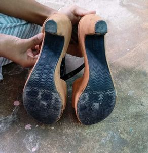 Stylish Tan Heels