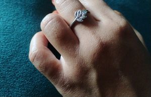 Silver Leaf Ring