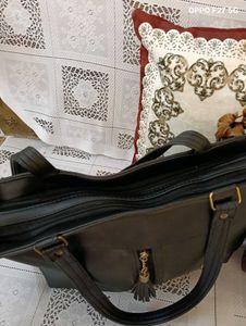 PURE LEATHER HANDBAG