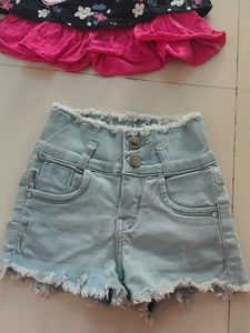 Girl&#39;s Outfit Set