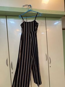 Sleeveless Jumpsuit - Adustable Straps