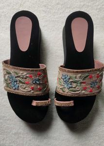 A Footwear For Women