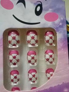 Artificial Nails
