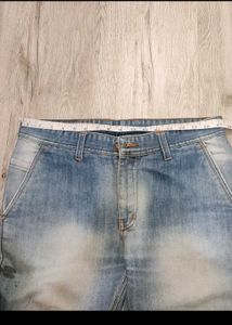 sc1673 Sabrin Jeans size 34