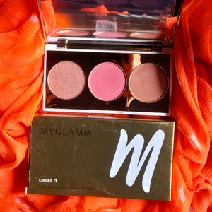 Myglamm 3 In 1 Highlighter + Blush + Bronzer Kit (