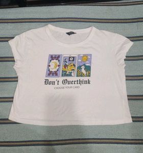 graphic crop tee