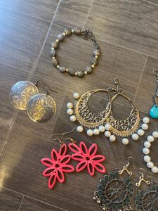 6 Indian Earrings With 1 Free Bracelet