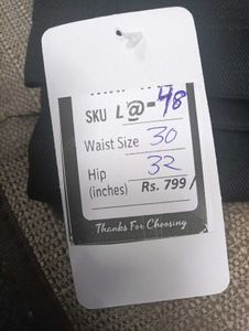 L@48 Size-30 Ripped Knee Skinny Jeans