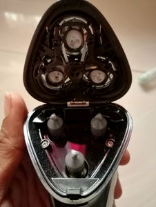Beard trimmer...