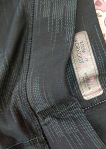 Black Gym/Yoga Pants with Zip Pockets 🏋️‍♀️