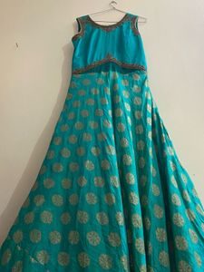 Sea Green Unused Gown Only @1200