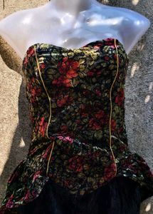 DAMM GORGEOUS BODYCON