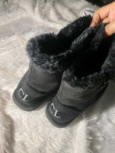 Cozy Black Winter Boots