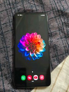 Oppo Reno 2z Pop Up Camera Display Changed OLED