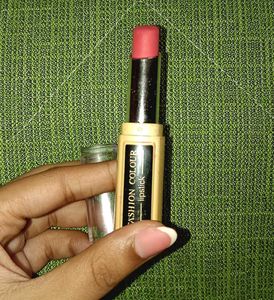 Fashion Colour Lipstick