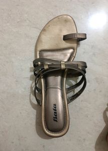 Bata Women&#39;s Grey Wedges