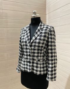ZARA Pintresty🌸 houndstooth blazer