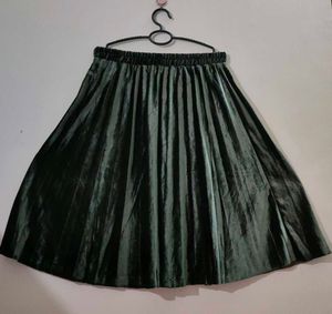 Korean Style Shimmery Pleated Skirt