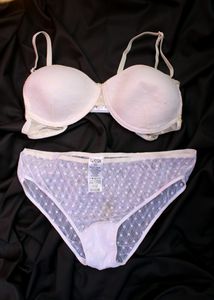 Bra &amp; Panty Set 👙