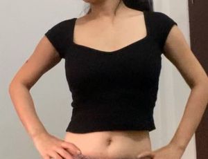 pull and bear black heart shaped top
