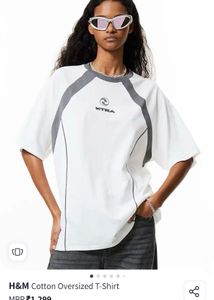 H&M Oversized Tee