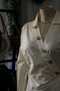 Wrap-Front Top