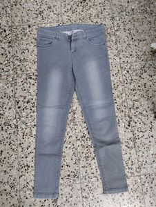 Grey Ankle Length Jeans