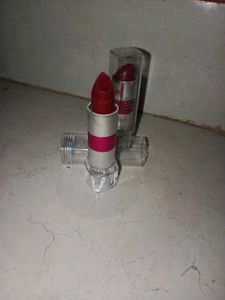 HD Dark Shade Lipstick.