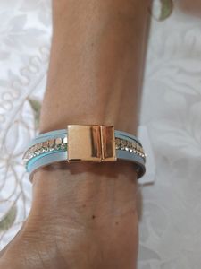 Women Diamond Studded Bracelet