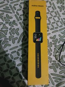 Realme Watch Classic