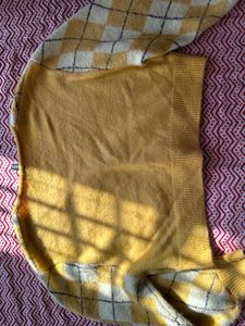 H&amp;M Cropped Sweater
