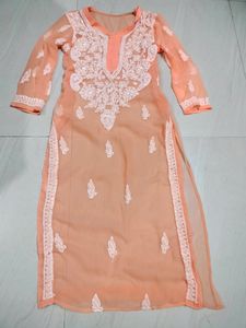 Peach Lakhnavi Chikankari Kurti With Inner
