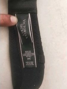 34C Black Bra(Victoria&#39;s secret)