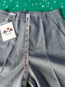 💥SALE💥Highwaist Ciggerette Trousers. Lightweight