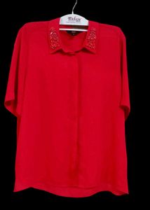 Beautiful red shirt with great design!Zink London